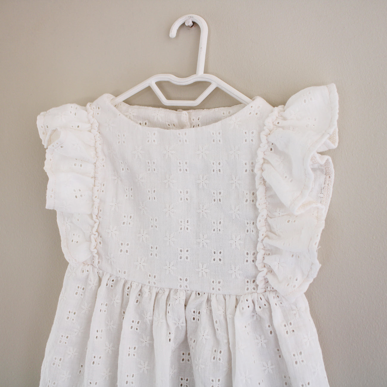 Anglaise Frilly Romper - Cream (headband sold separately)